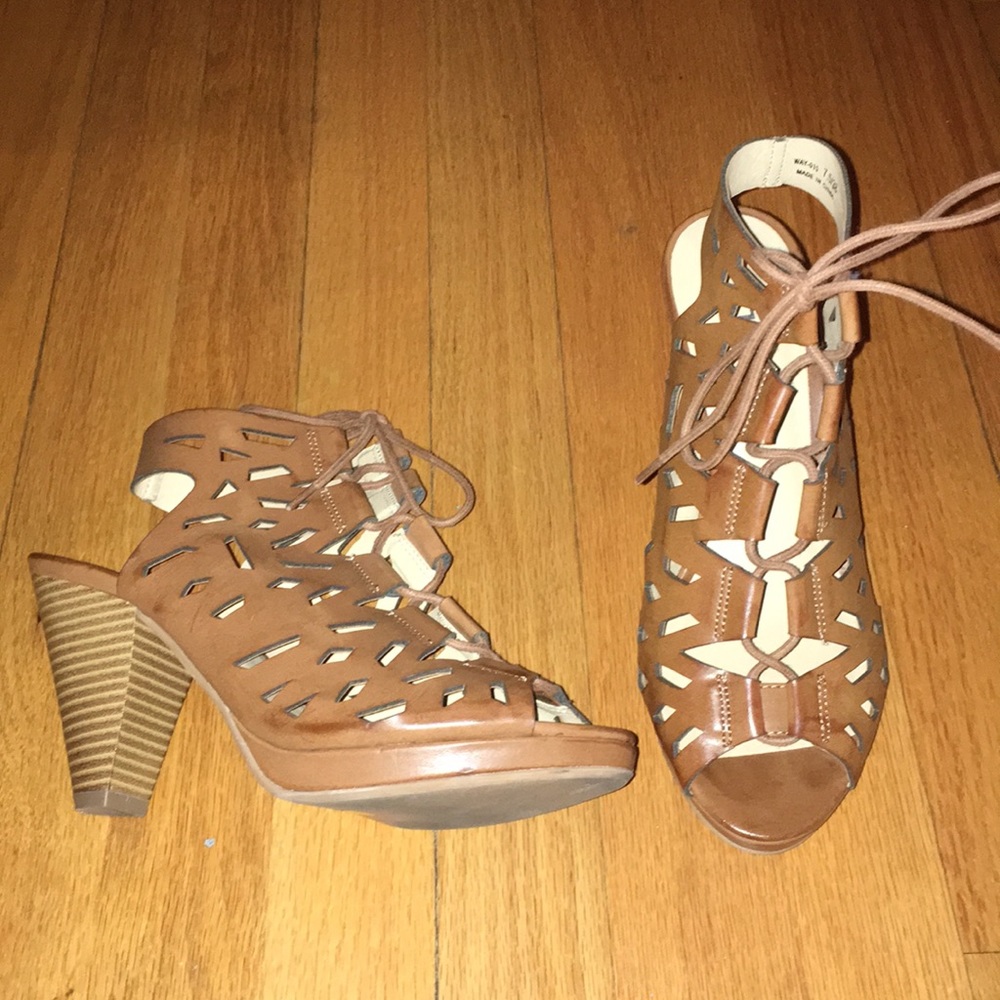 Chinese Laundry Peep Toe Heels